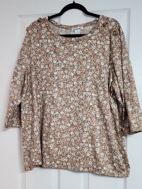 Hastings & Smith Floral 3/4 Sleeve Top